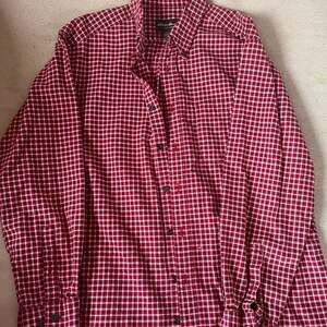 Eddie Bauer Men's Red Plaid Long Sleeve Button Down Flannel Shirt